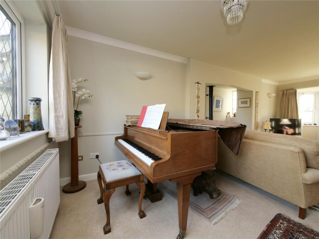 Additional image 6 of Four bedroom detached property. Claremont Gardens, Hallatrow