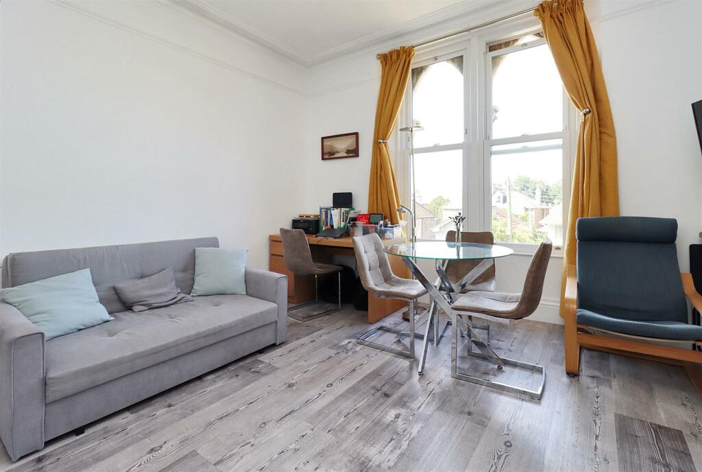 Additional image 3 of Victorian apartment in central Clevedon location