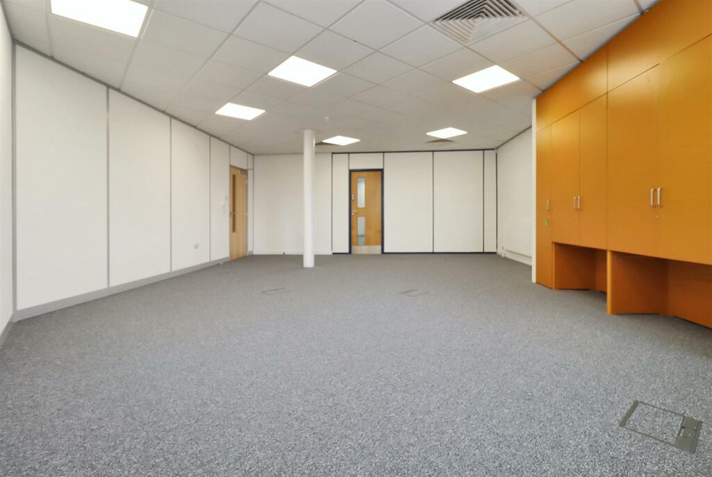 Additional image 12 of Stylish offices in Clevedon Town Centre