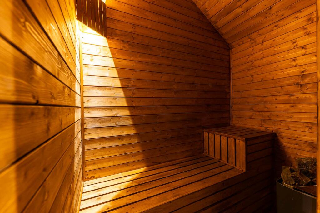 Additional image 15 of South Road - Refurbished & Character Filled Flat - No Chain