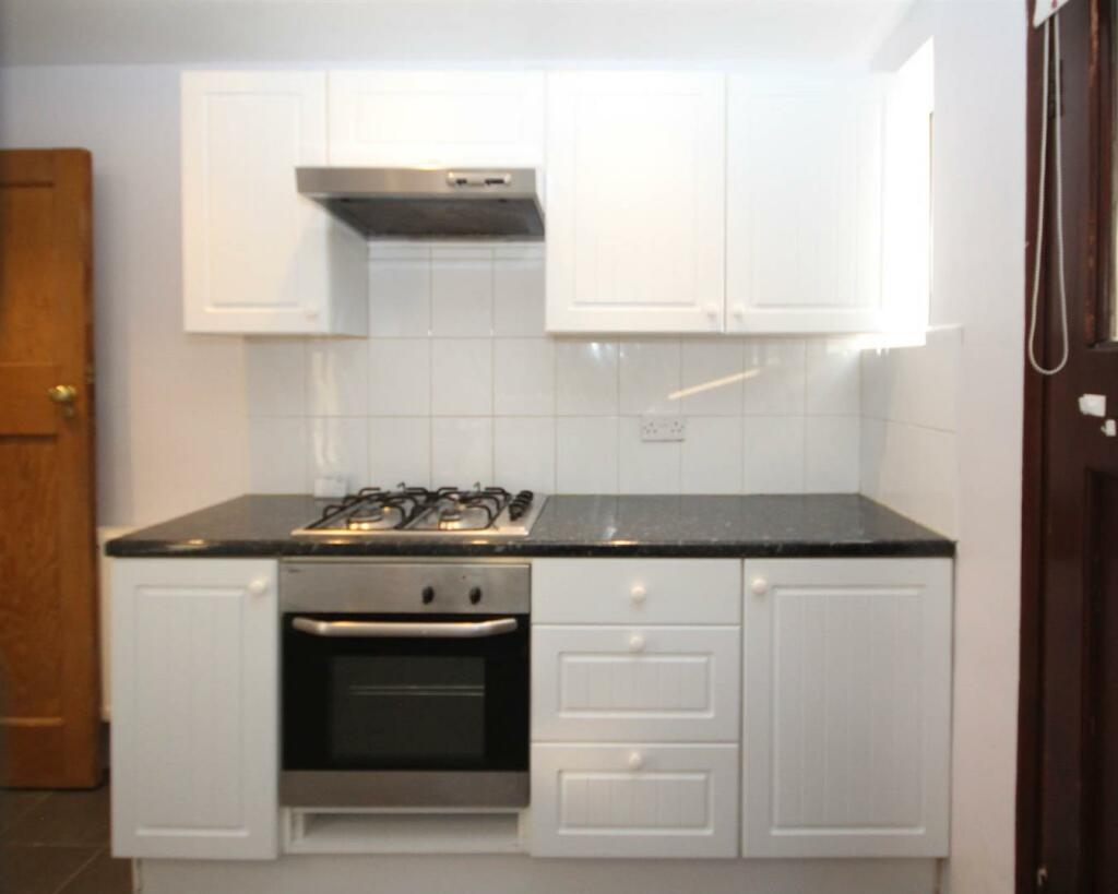 Additional image 9 of 64 Mowbray Road