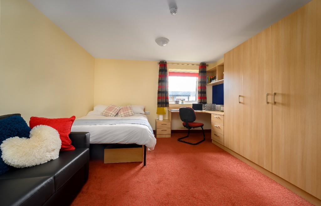 Additional image 4 of 6 bed student flat all ensuite all inclusive, Harborne, groups up to 6 welcome, excellent discounts, safe area