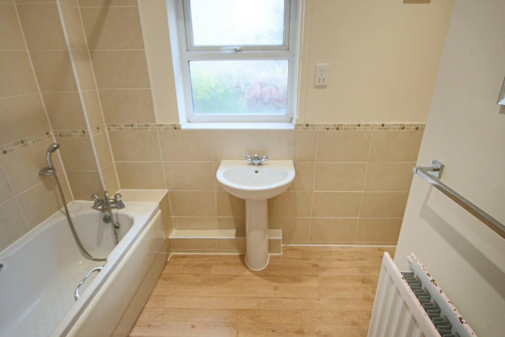 Additional image 10 of Chariot Way