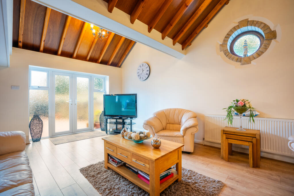 Additional image 23 of Highland View Close, Colehill, Wimborne, Dorset, BH21