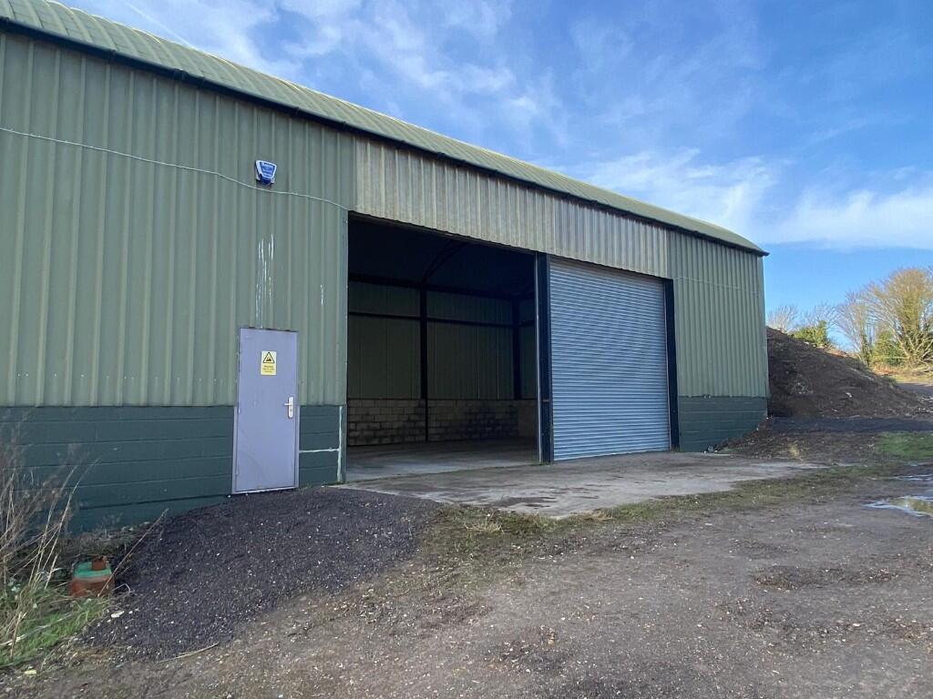 Additional image 4 of CB10 1RP