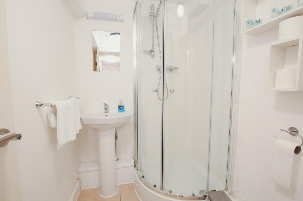 Additional image 10 of Newmarket Road, Cambridge, Cambridgeshire, CB5