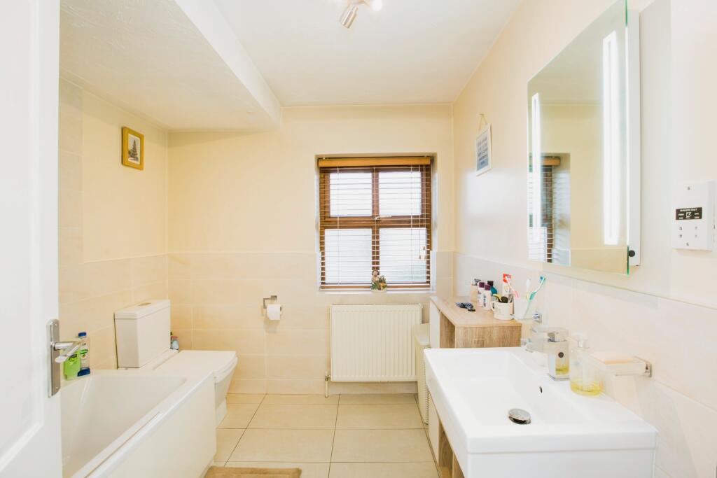 Additional image 14 of Long Causeway, Bradford, BD13