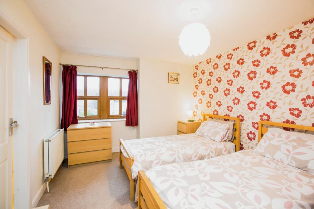 Additional image 11 of Long Causeway, Bradford, BD13