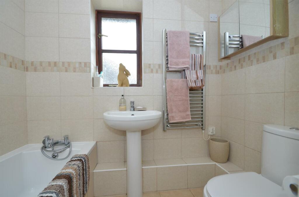 Additional image 10 of Glebe Way, Haddenham