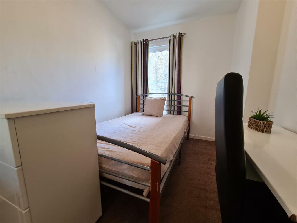 Additional image 6 of 30 Newmarket Road, Cambridge, CB5 8DT