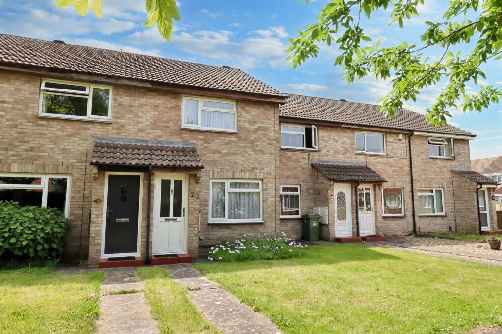 Additional image 12 of Cul-de-sac location within Yeolands Drive, Clevedon