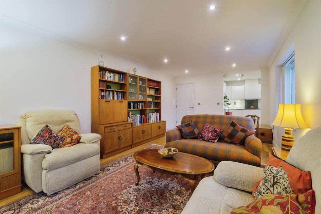 Additional image 5 of Burgess Croft, Saffron Walden