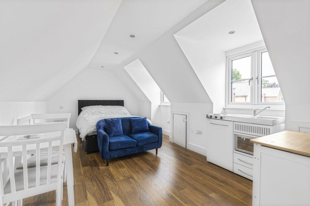 Additional image 23 of Arborfield Drive, Newmarket