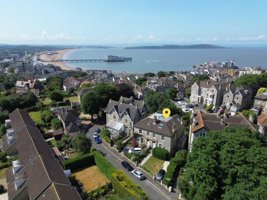 Additional image 2 of BEAUTIFUL HILLSIDE PROPERTY WITH LARGE ONE BEDROOM FLAT