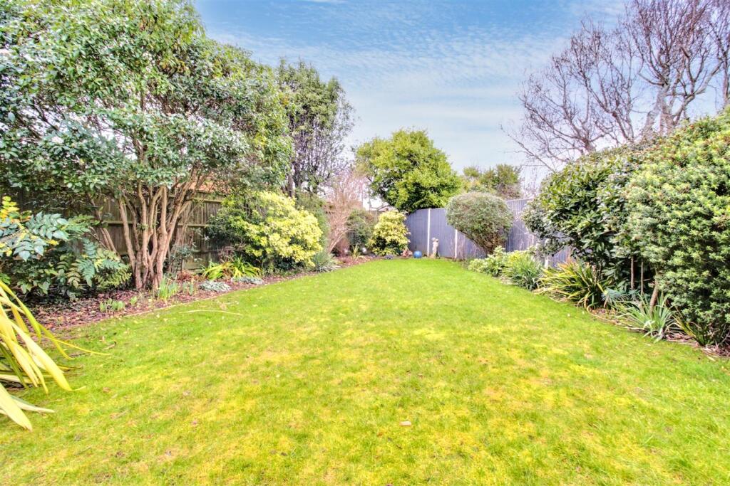 Additional image 29 of Alinora Crescent, Goring-By-Sea, Worthing