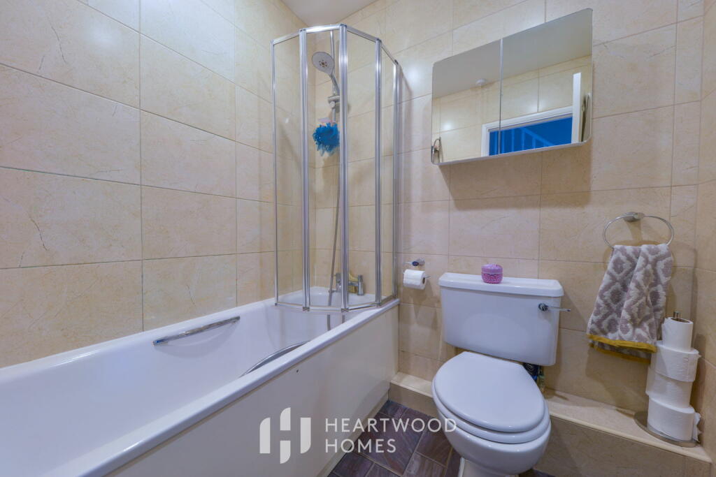 Additional image 15 of Robins Close, London Colney, St. Albans, AL2 1QT