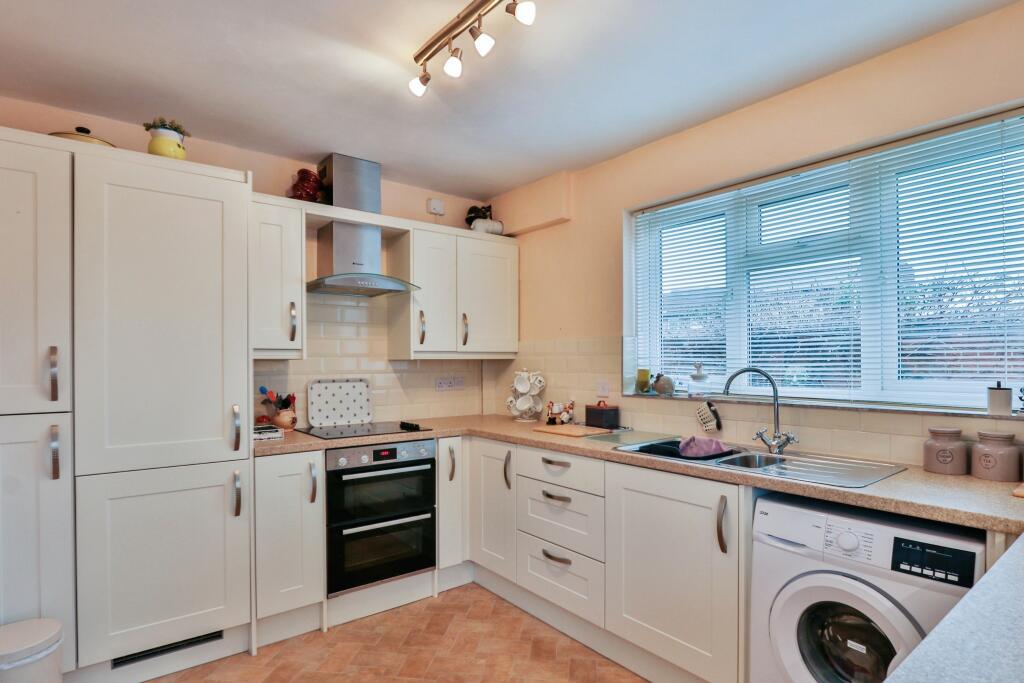 Additional image 6 of Landford Gardens, THROOP, Bounemouth, Dorset, BH8