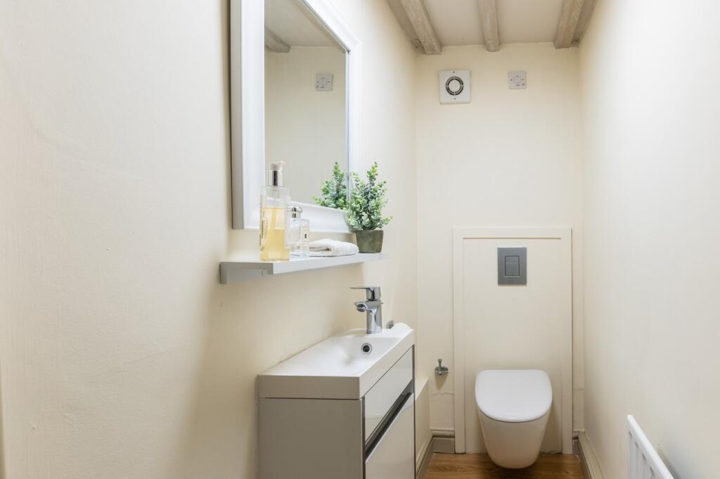 Additional image 48 of High Street, Henley-in-Arden, Warwickshire, B95