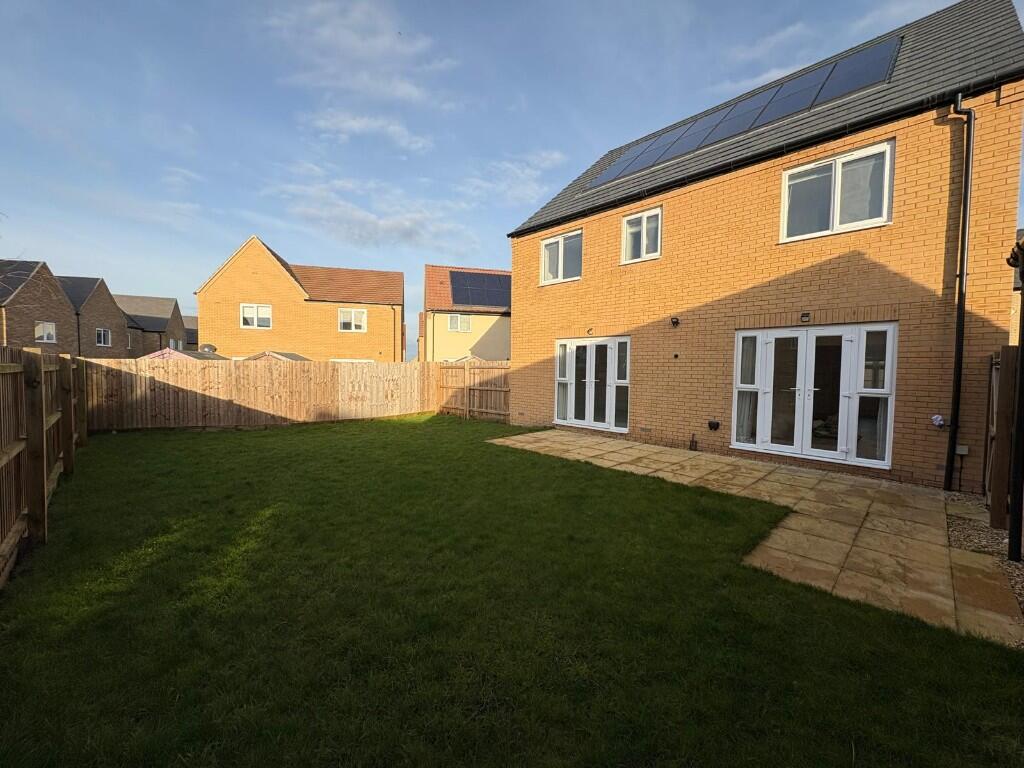 Additional image 15 of Mcluhan Street, CB23