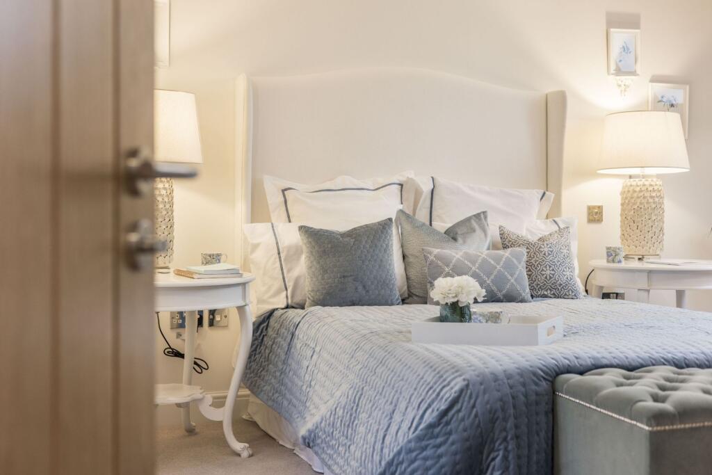 Additional image 4 of Debden House, Fallow Drive, Newport, Saffron Walden, Essex CB11 3RP