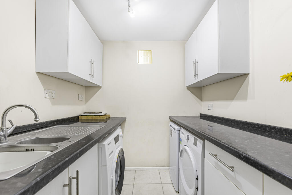 Additional image 19 of Rowans, Welwyn Garden City, Hertfordshire, AL7