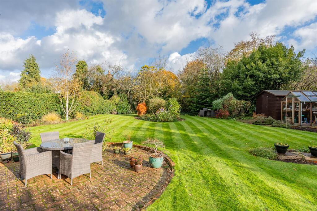 Additional image 20 of Harmer Green Lane, Welwyn