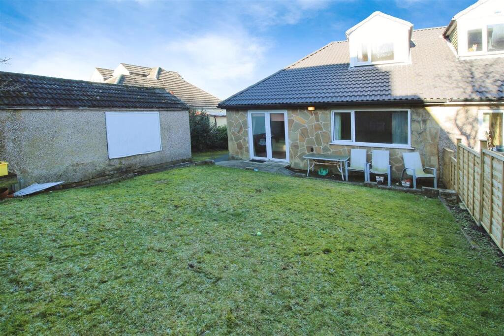 Additional image 18 of Gregory Crescent, Bradford, BD7 4PG