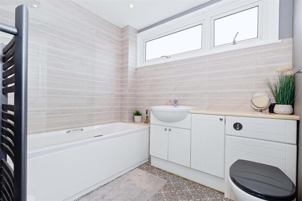 Additional image 4 of The Greenway, Goring-By-Sea, Worthing