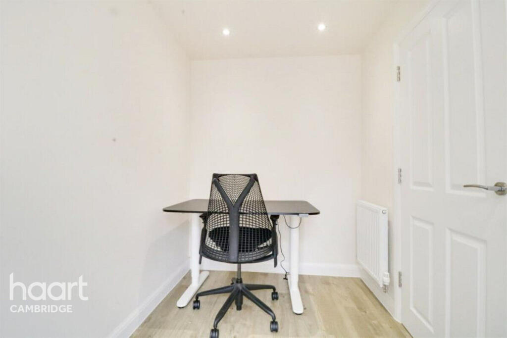 Additional image 34 of Beagle Road, Cambridge