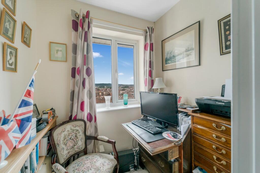 Additional image 6 of Landemann Circus, Weston-Super-Mare, BS23