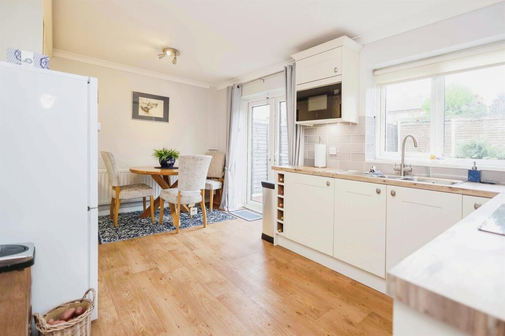 Additional image 7 of Foxglove Crescent, Birmingham