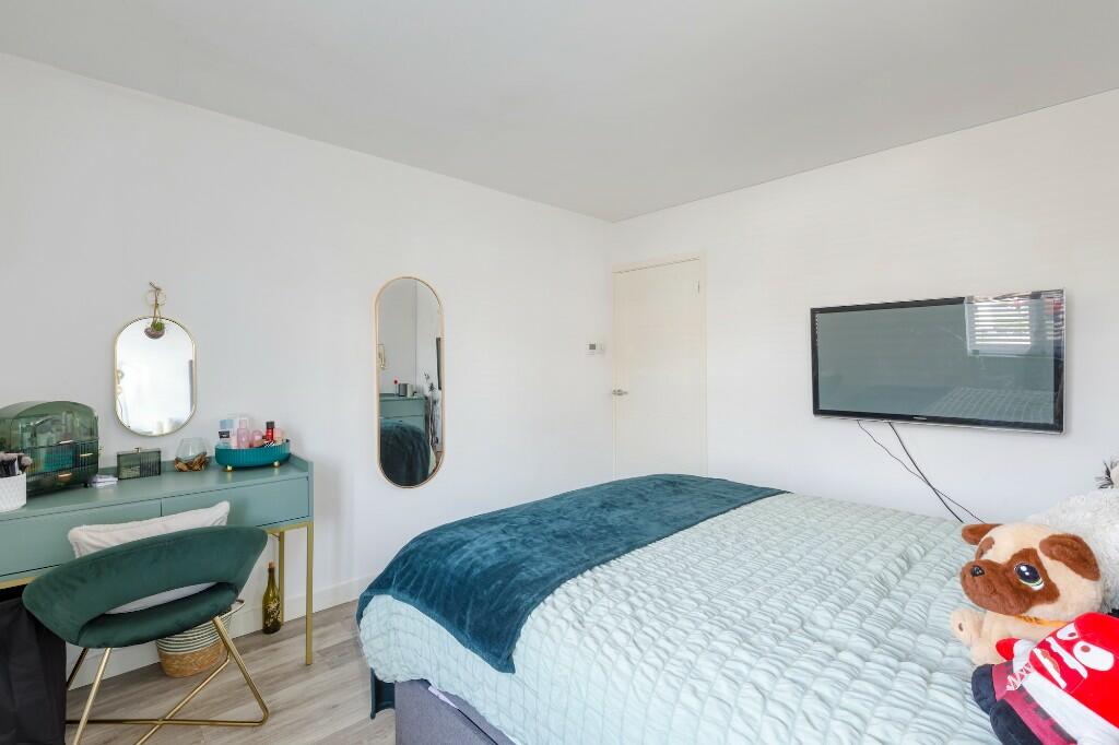 Additional image 16 of St. Peters Avenue, Peacehaven, East Sussex, BN10