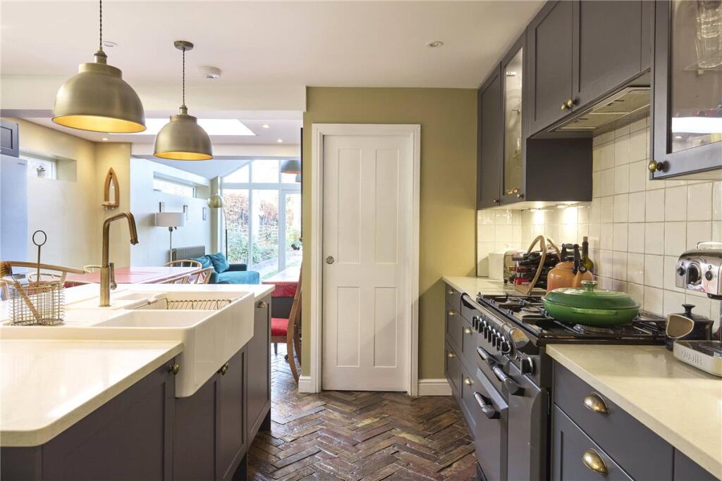Additional image 7 of Blinco Grove, Cambridge, CB1