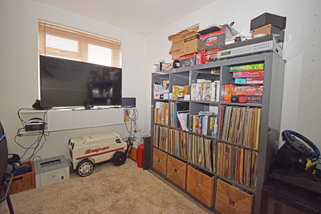 Additional image 10 of 1 Farrier Close, Stoke Heath, Bromsgrove, Worcestershire, B60 3PQ