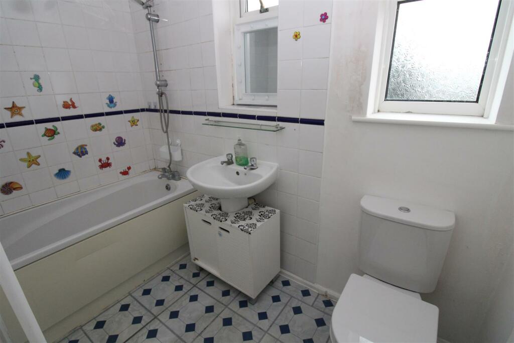 Additional image 7 of Clun Road, Littlehampton