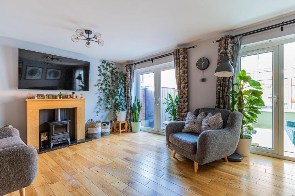 Additional image 4 of Halliard Court, Cardiff