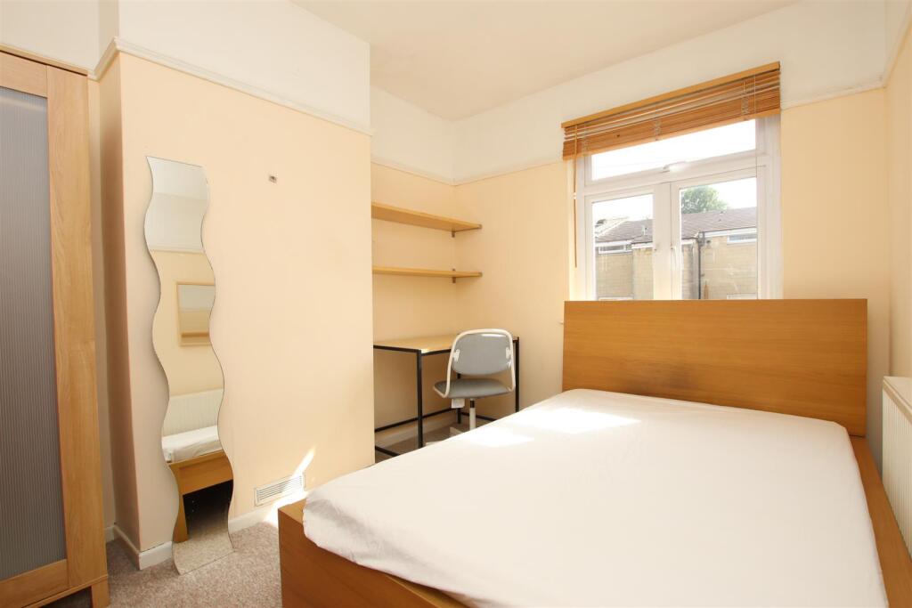 Additional image 5 of Lansdown View, Twerton, Bath, BA2