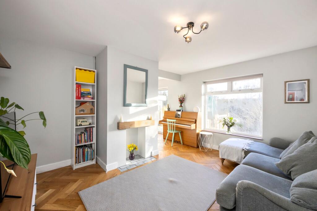 Additional image 4 of Davey Drive, Brighton, BN1