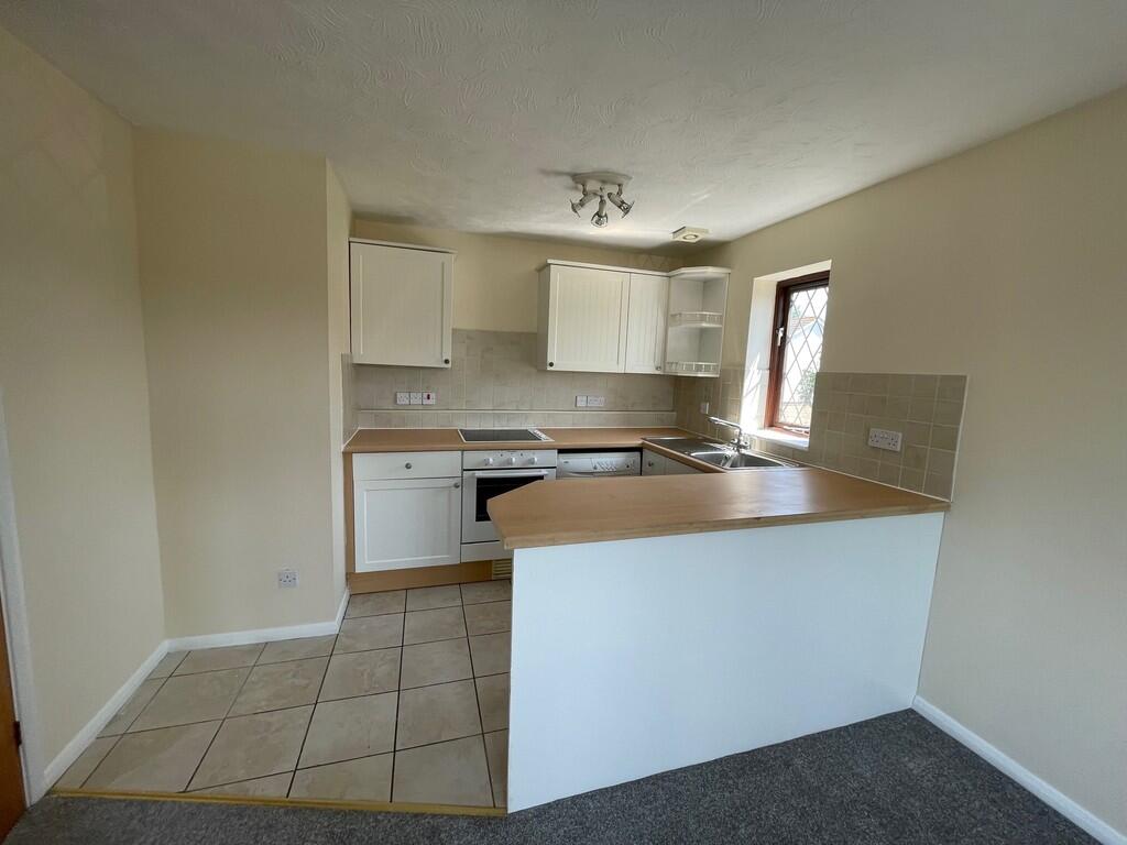 Additional image 4 of Campion Close