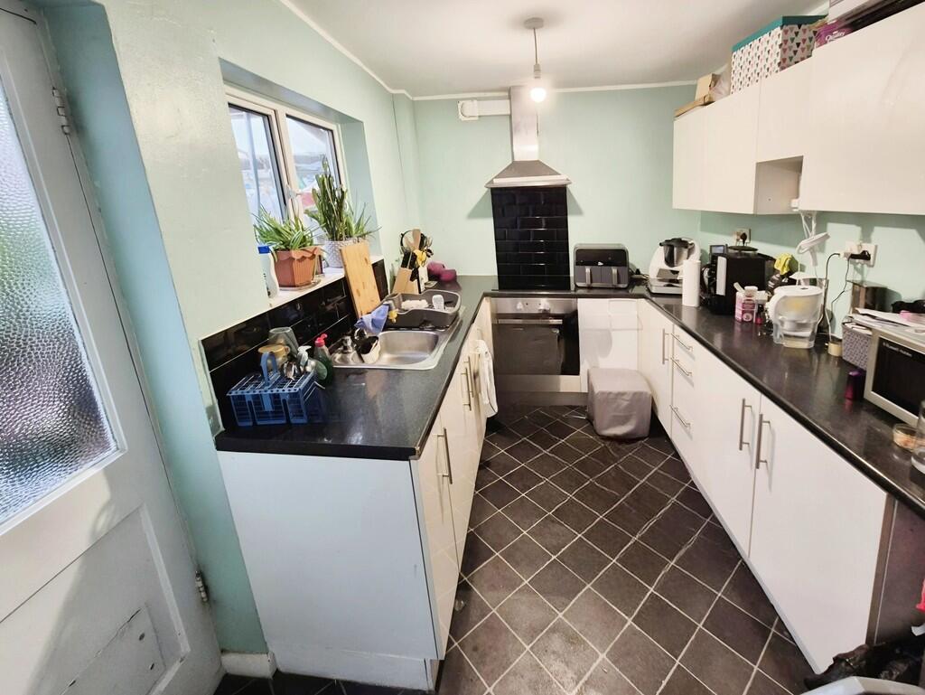 Additional image 8 of Eastland Road, Yeovil