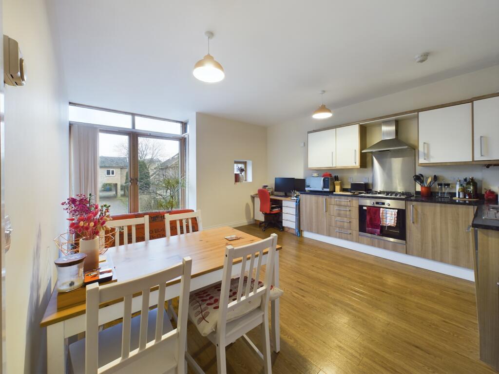 Additional image 2 of Flat 2 20 Occupation Road, Cambridge, Cambridgeshire