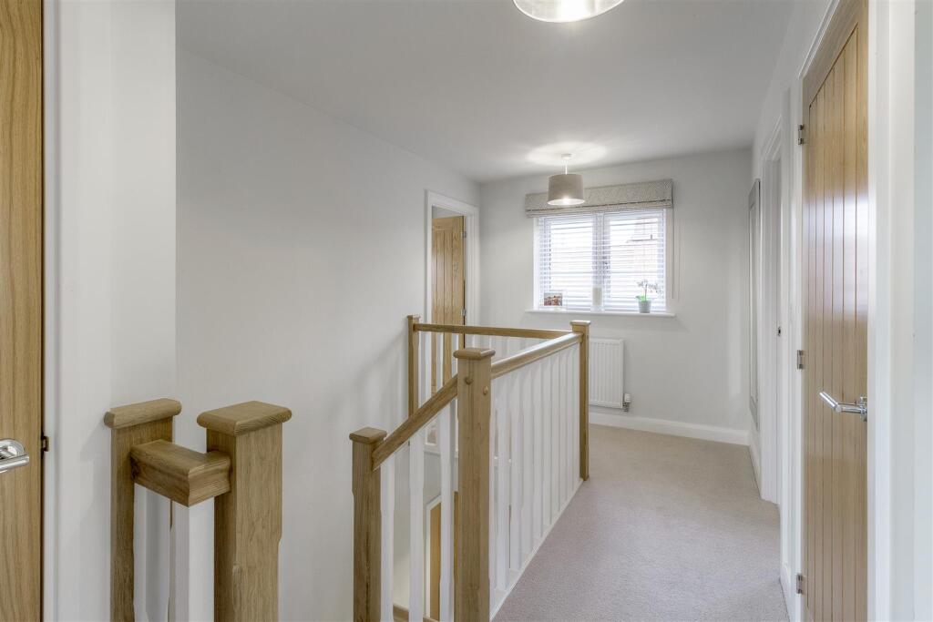 Additional image 16 of Wilson Close, Newton Regis, B79