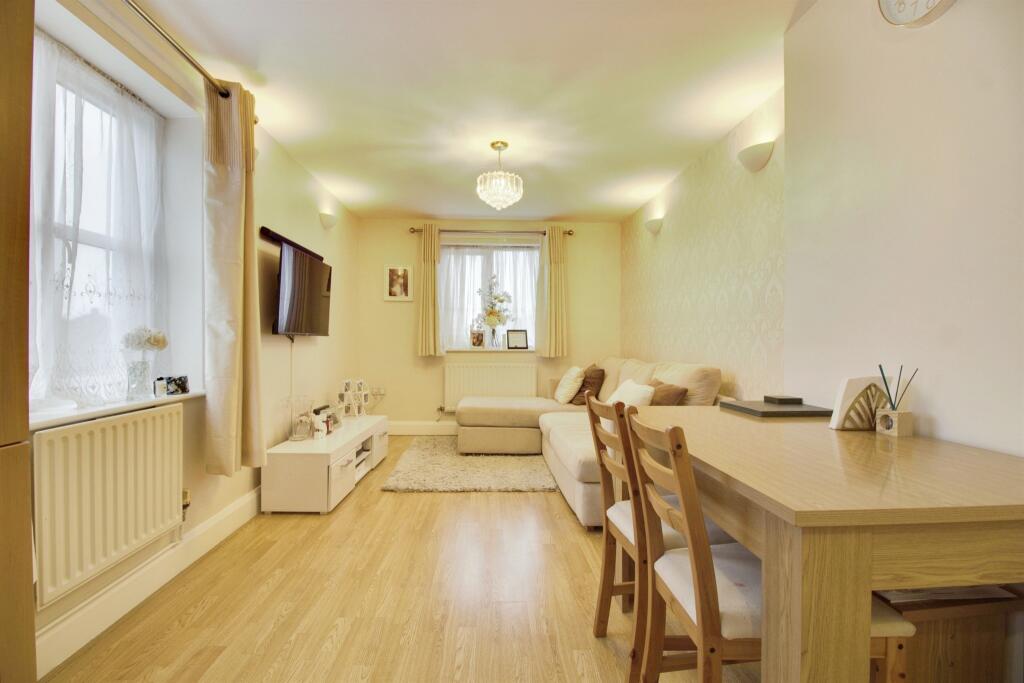 Additional image 4 of Wenham Place, HATFIELD