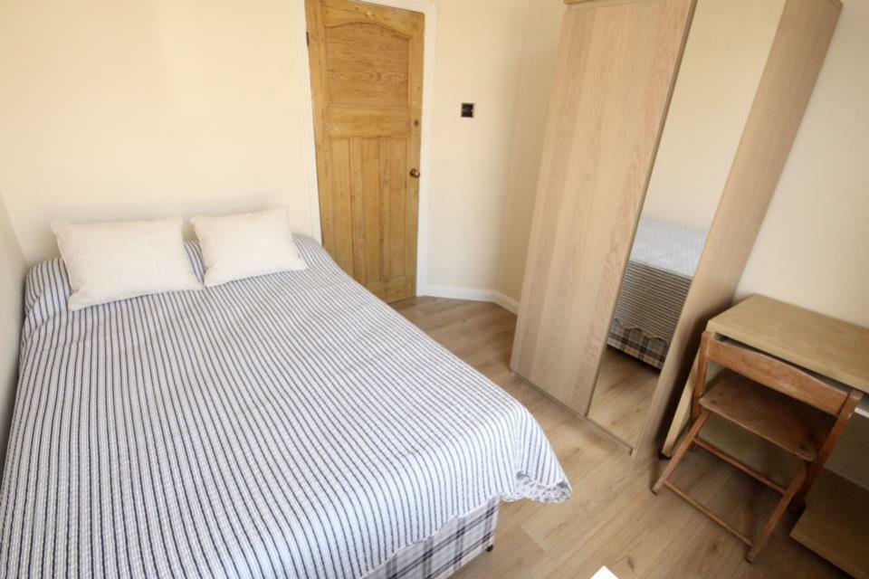 Additional image 10 of Filton Avenue, Horfield, Bristol, BS7