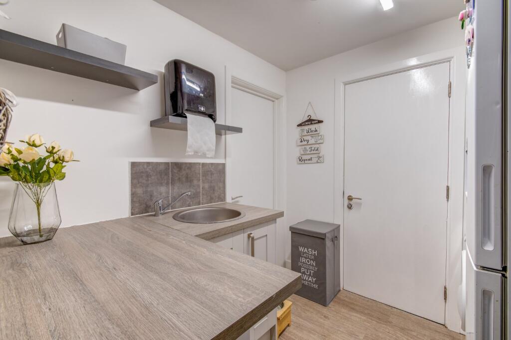 Additional image 8 of Finwood Close, Solihull, West Midlands, B92