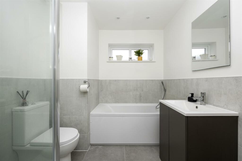 Additional image 15 of Rowan Close, Portslade, Brighton