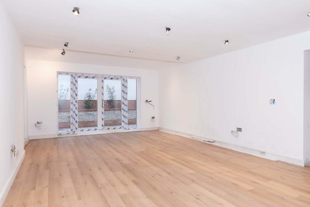 Additional image 6 of Mile Oak Road, Portslade, Brighton