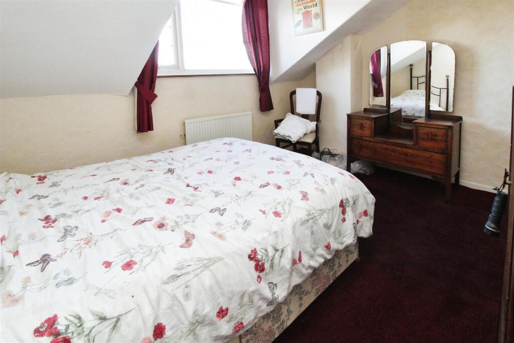 Additional image 14 of Gregory Crescent, Bradford, BD7 4PG