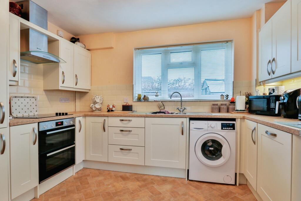 Additional image 20 of Landford Gardens, THROOP, Bounemouth, Dorset, BH8