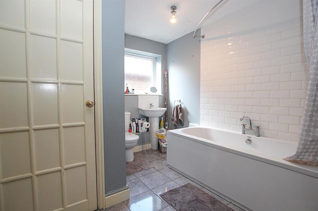 Additional image 8 of Hill Close, Newmarket